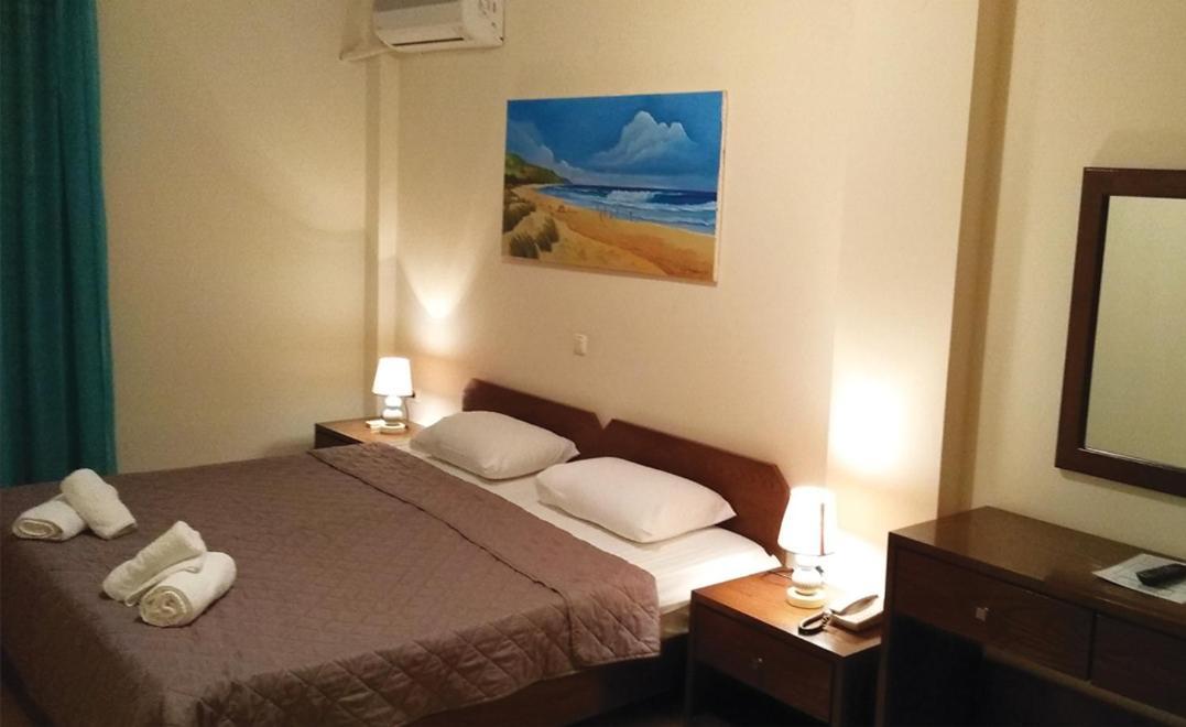 Hotel Arethousa Loutra Edipsou  ภายนอก รูปภาพ