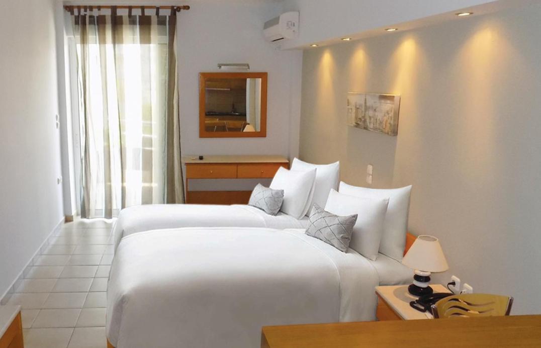 Hotel Arethousa Loutra Edipsou  ภายนอก รูปภาพ